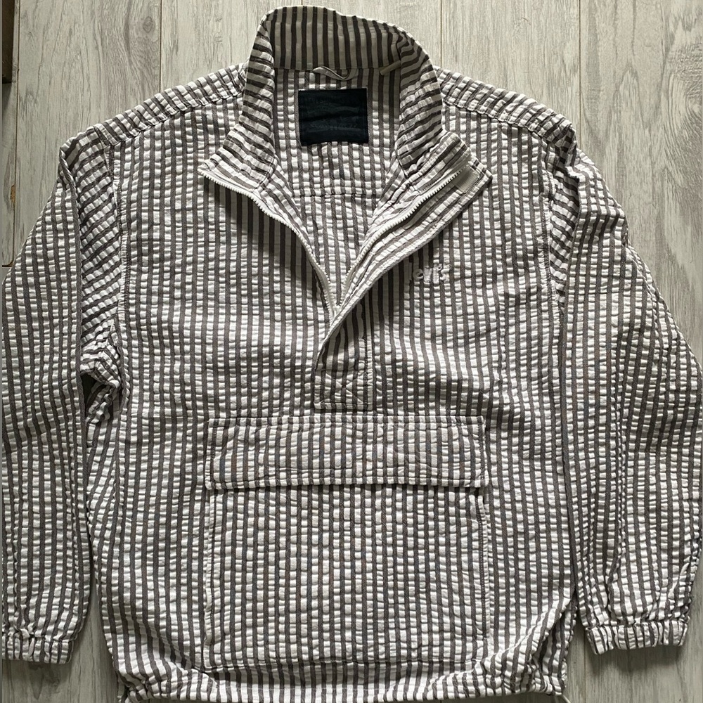 Levi’s - (Medium) White/Grey Striped Anorak